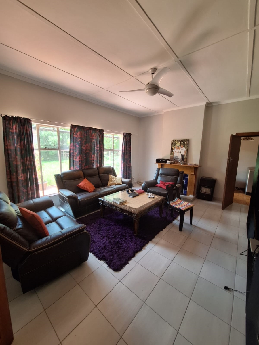 To Let 3 Bedroom Property for Rent in Top Town Eastern Cape